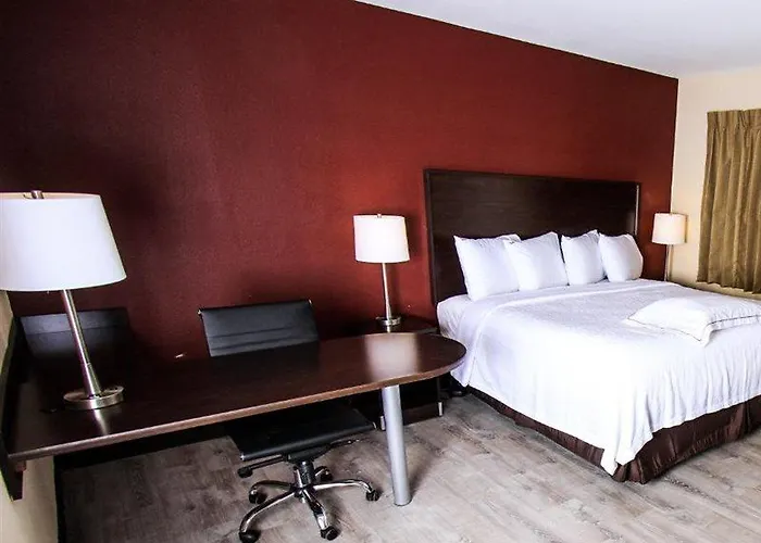 Hotel Red Roof Plus+ - Grand Canyon 3*