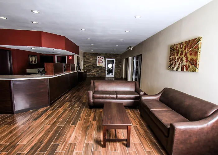 Red Roof Plus+ - Grand Canyon Hotel 3*