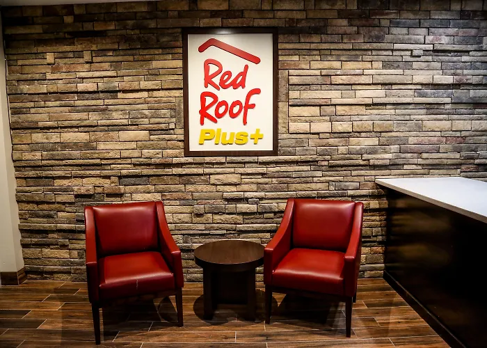 Red Roof Plus+ - Grand Canyon Williams