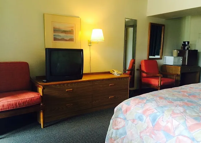 Hotel Red Roof Plus+ - Grand Canyon 3*