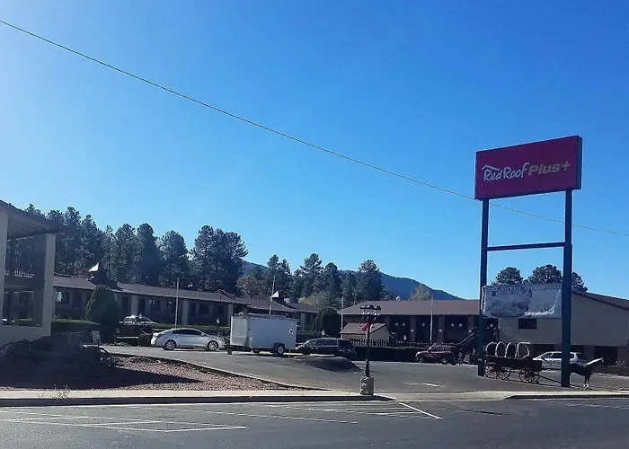 Red Roof Plus+ - Grand Canyon 3*